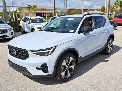 Cloud Blue 2026 Volvo XC40 Plus, B5 AWD Gas (mild hybrid), Dark