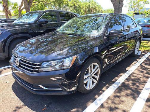 2019 Volkswagen Passat 2.0T Wolfsburg Edition