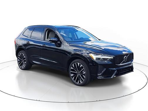 2026 Volvo XC60 B5 Ultra