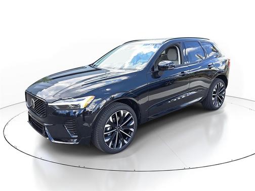 2026 Volvo XC60 B5 Ultra