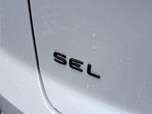 2025 Volkswagen Atlas Cross Sport 2.0T SEL