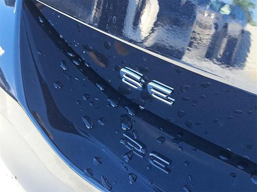 2025 Volkswagen Tiguan 2.0T SE 4MOTION