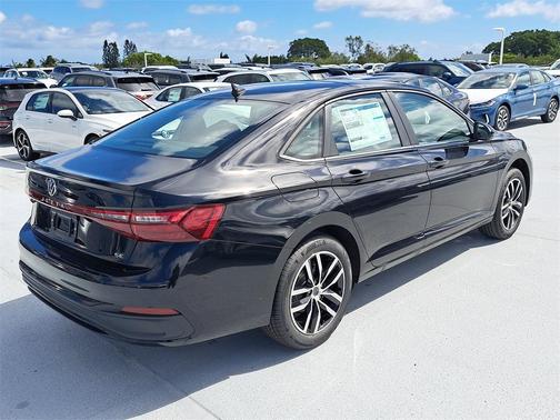 2026 Volkswagen Jetta 1.4T SE