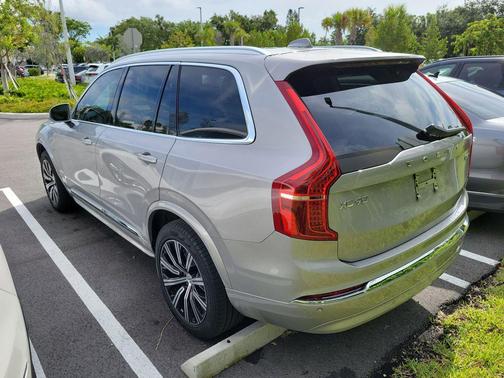 Silver Dawn Metallic 2025 Volvo XC90 B5 Core