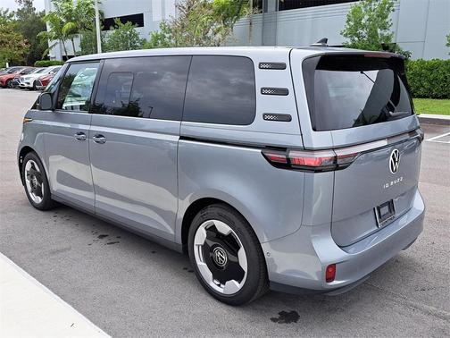 2025 Volkswagen ID. Buzz Pro S