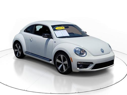 Candy White 2014 Volkswagen Beetle DSG 2.0T R-Line