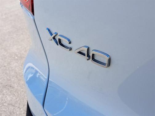 2022 Volvo XC40 T5 Inscription