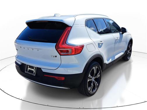 2022 Volvo XC40 T5 Inscription