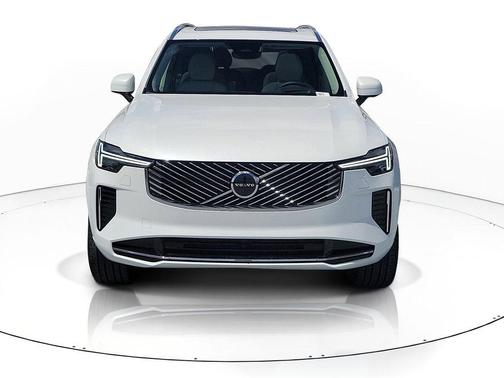 Crystal White Pearl 2026 Volvo XC90 Ultra, B6 AWD Gas (mild hybrid), Gasoline, Bright, 6 Seats