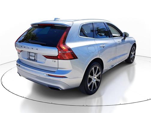 2021 Volvo XC60 T5 Inscription