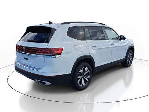 2025 Volkswagen Atlas 2.0T SE