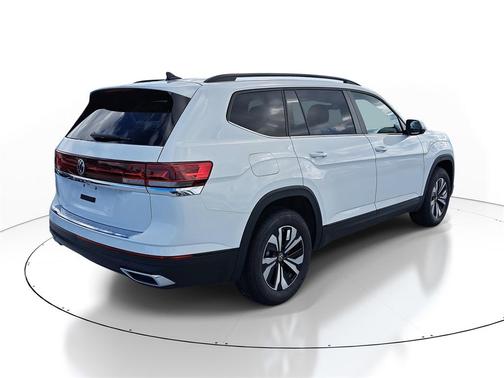 2025 Volkswagen Atlas 2.0T SE