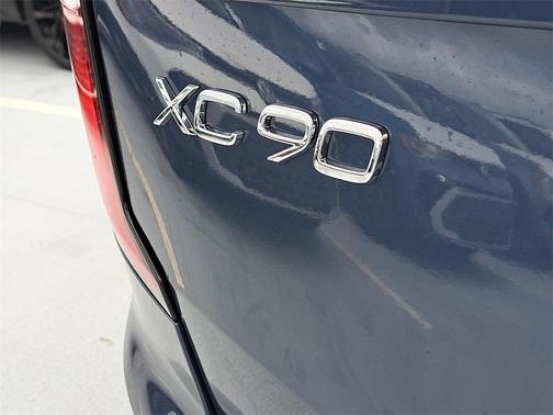 2026 Volvo XC90 Plug-In Hybrid Ultra, T8 AWD, Electric/Gasoline, Bright, 7 Seats