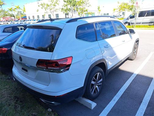 2023 Volkswagen Atlas 2.0T SE
