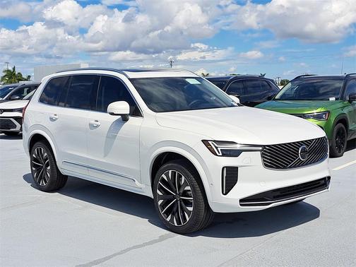 2026 Volvo XC90 B6 Ultra 7-Seater