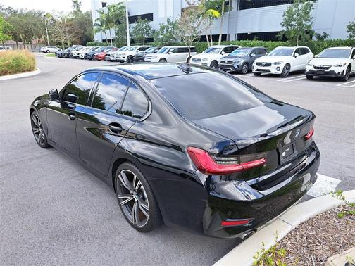 2021 BMW 330 330i