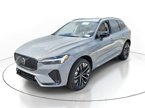 Vapour Grey Metallic 2026 Volvo XC60 B5 Ultra