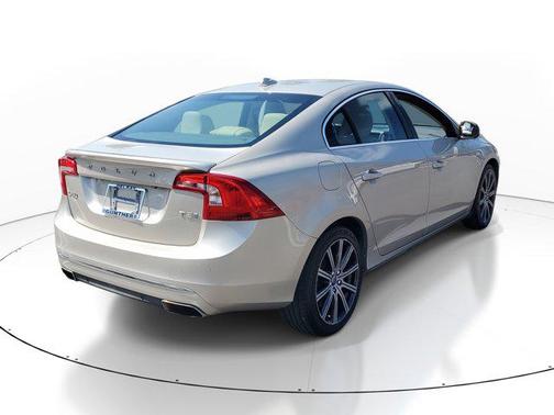 2017 Volvo S60 Inscription T5