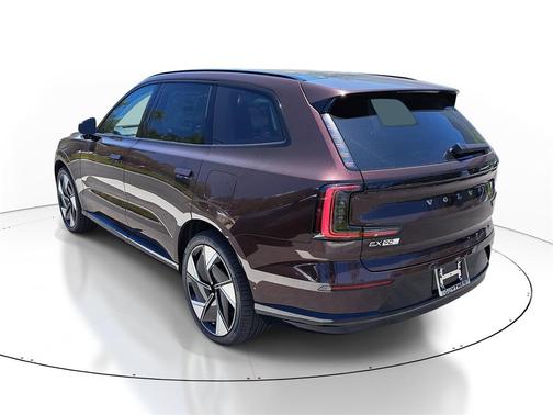 2025 Volvo EX90 Twin Motor Performance Ultra