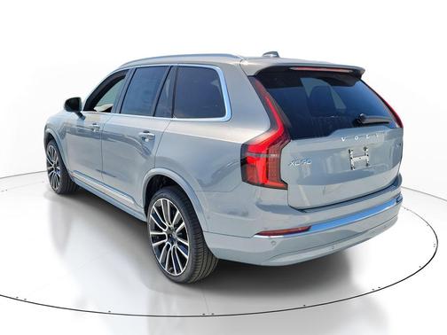 2026 Volvo XC90 Plus, B6 AWD Gas (mild hybrid), Gasoline, Bright, 7 Seats