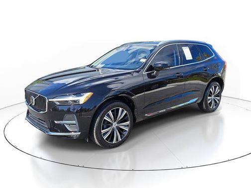 2022 Volvo XC60 B5 Inscription