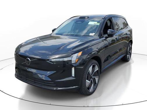 2025 Volvo EX90 Twin Motor Plus
