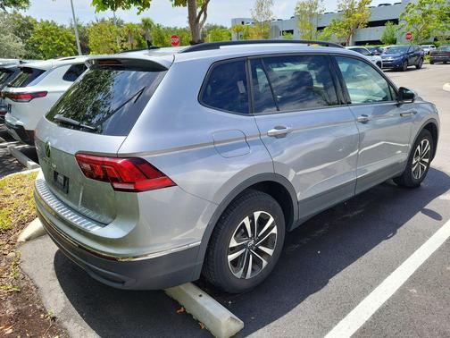 Silver Metallic 2023 Volkswagen Tiguan 2.0T S