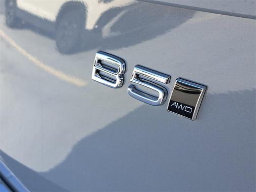 2026 Volvo XC90 B5 Plus 7-Seater