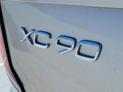 2026 Volvo XC90 Ultra Dark Theme, B6 AWD Gas (mild hybrid), Gasoline, 7 Seats