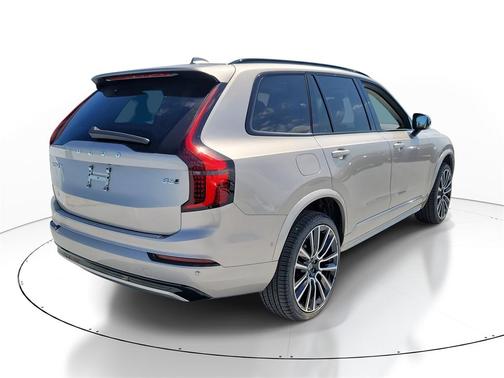 2026 Volvo XC90 Ultra Dark Theme, B6 AWD Gas (mild hybrid), Gasoline, 7 Seats