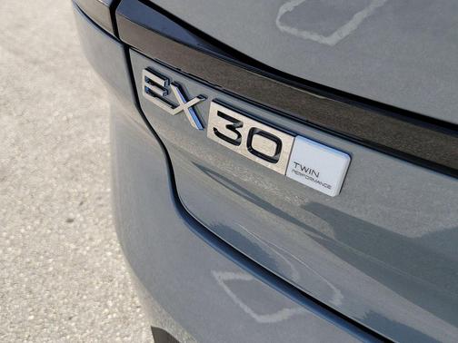 Vapour Grey Metallic 2026 Volvo EX30 Ultra Twin Motor Performance, Fully electric