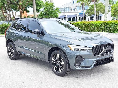 2026 Volvo XC60 B5 Core
