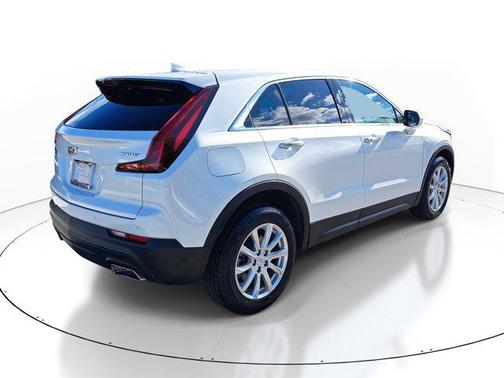 2022 Cadillac XT4 Luxury