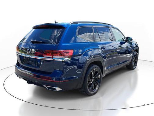 2023 Volkswagen Atlas 3.6L SE w/Technology