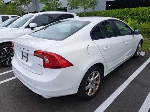 2015 Volvo S60 T5