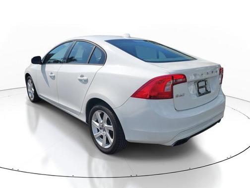 2015 Volvo S60 T5
