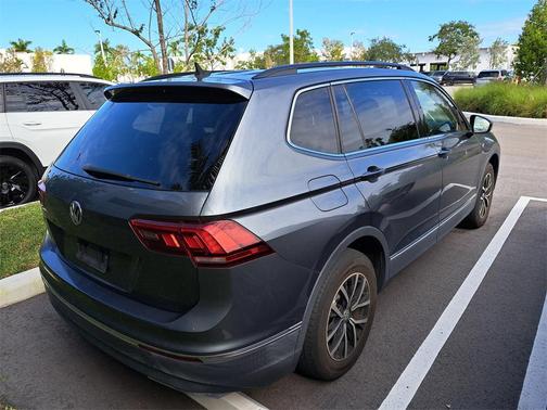 2021 Volkswagen Tiguan 2.0T SE