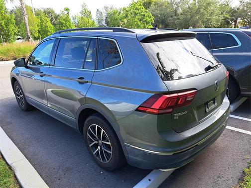 2021 Volkswagen Tiguan 2.0T SE