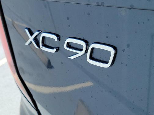 2026 Volvo XC90 Plus, B6 AWD Gas (mild hybrid), Gasoline, Bright, 7 Seats