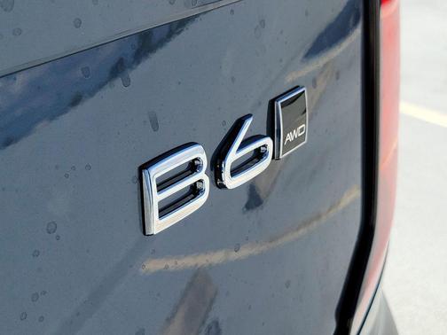 2026 Volvo XC90 Plus, B6 AWD Gas (mild hybrid), Gasoline, Bright, 7 Seats