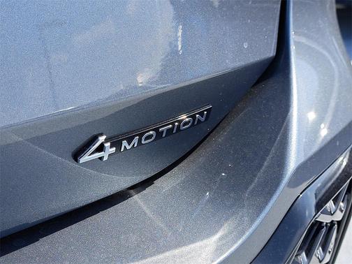 2026 Volkswagen Tiguan 2.0T SE R-Line Black 4MOTION