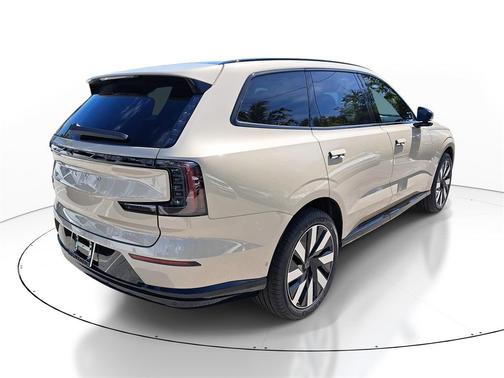 2025 Volvo EX90 Twin Motor Performance Plus 6-Seater