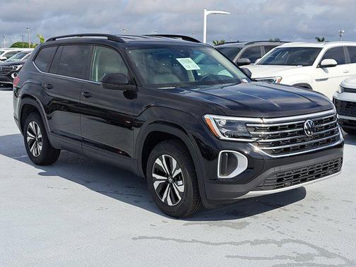 2025 Volkswagen Atlas 2.0T SE
