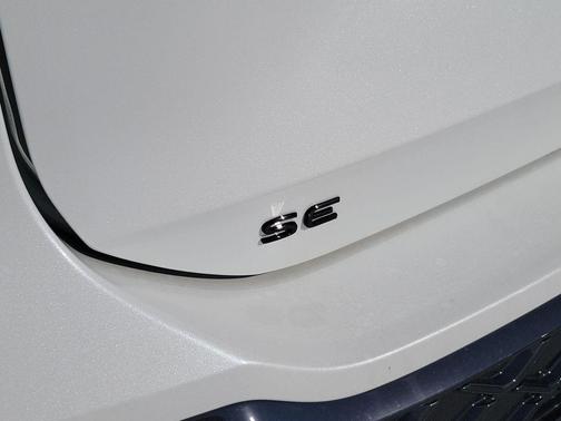 Opal White Pearl 2026 Volkswagen Tiguan 2.0T SE R-Line Black