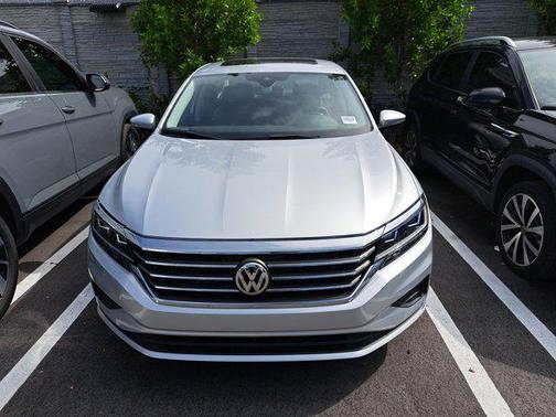 2020 Volkswagen Passat 2.0T SE