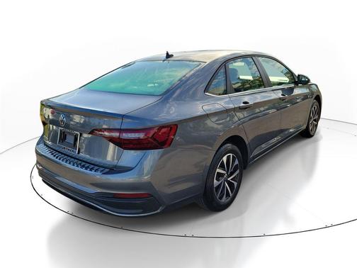 Platinum Gray Metallic 2023 Volkswagen Jetta 1.5T S