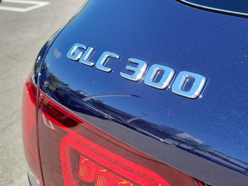 Lunar Blue Metallic 2022 Mercedes-Benz GLC 300 Base