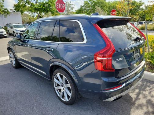 Denim Blue Metallic 2019 Volvo XC90 T6 Inscription