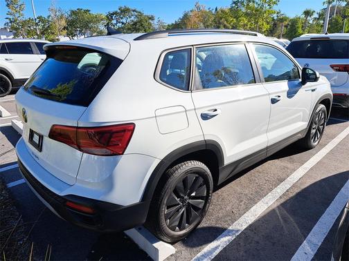 2024 Volkswagen Taos 1.5T S