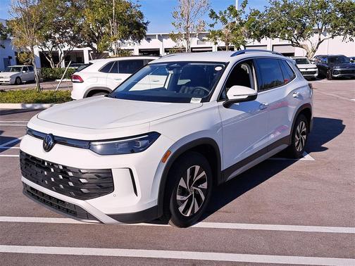 2025 Volkswagen Tiguan 2.0T S